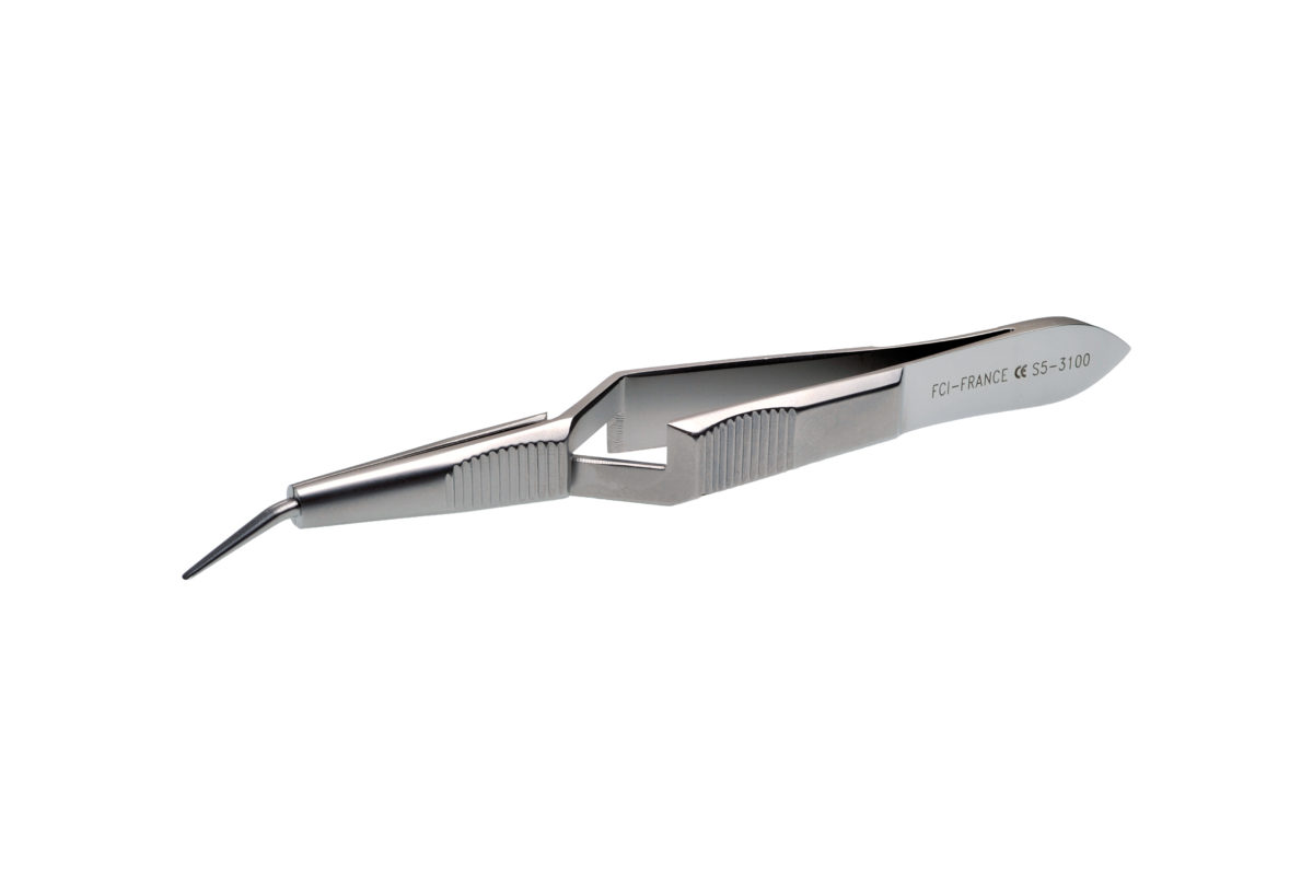Watzke Sleeve Spreading Forceps, Angled 30 Degrees, Serrated 10.0 Mm Tips, 4 1/2" (11.5 Cm)